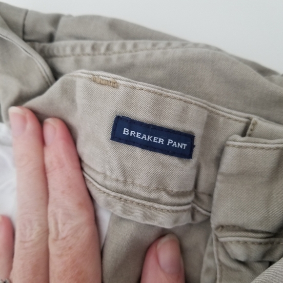 Vineyard Vines Khaki Breaker Pants Size 38 x 30 - Picture 3 of 9